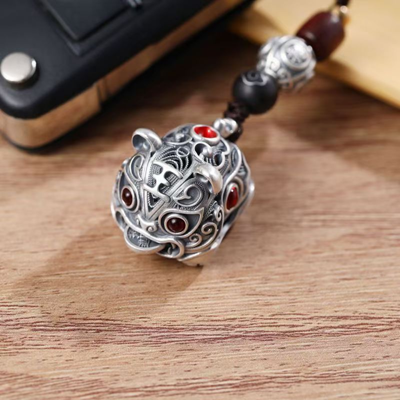 Dansonmonk Lucky Brass Tiger Charm Keychain – Chinese Zodiac Pendant