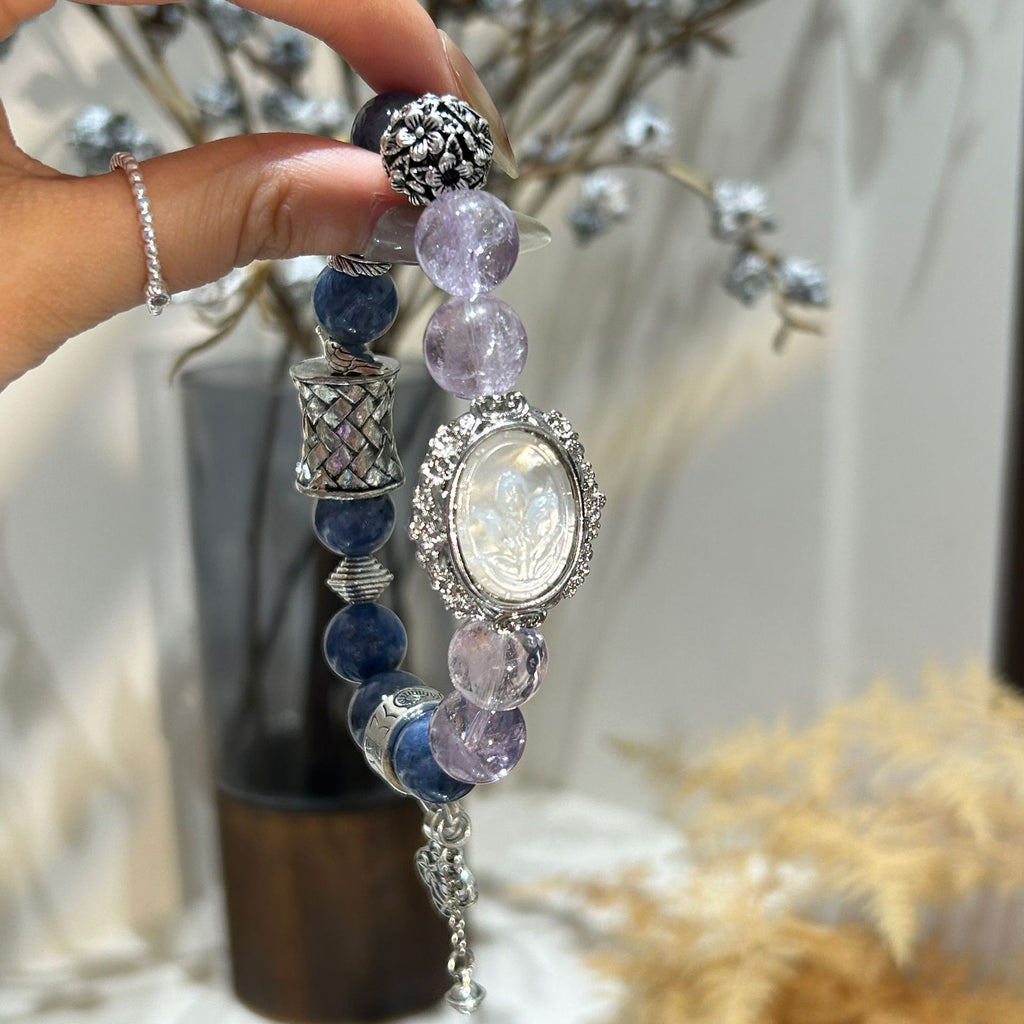 Dansenmonk Natural Amethyst & Blue Kyanite Bracelet with Mother of Pearl | Multi-Stone Crystal Beaded Bracelet