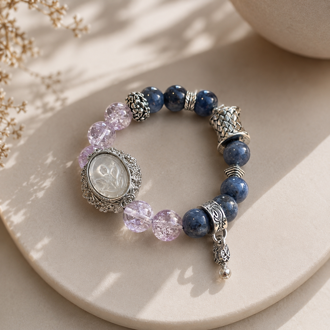 Dansenmonk Natural Amethyst & Blue Kyanite Bracelet with Mother of Pearl | Multi-Stone Crystal Beaded Bracelet