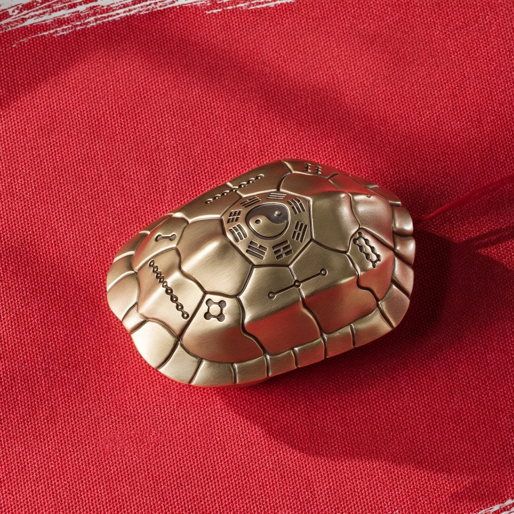Dansonmonk Vintage Brass Turtle Shell Fortune-Telling Decor Pendant